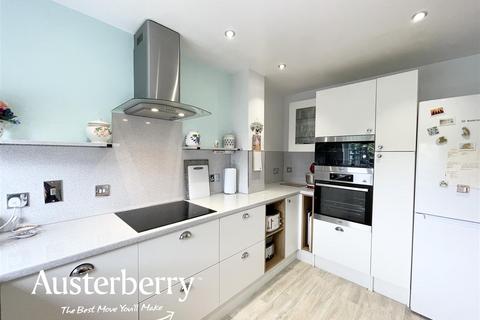 15 Bardsey Walk, Stoke-on-trent, ST3 2SW