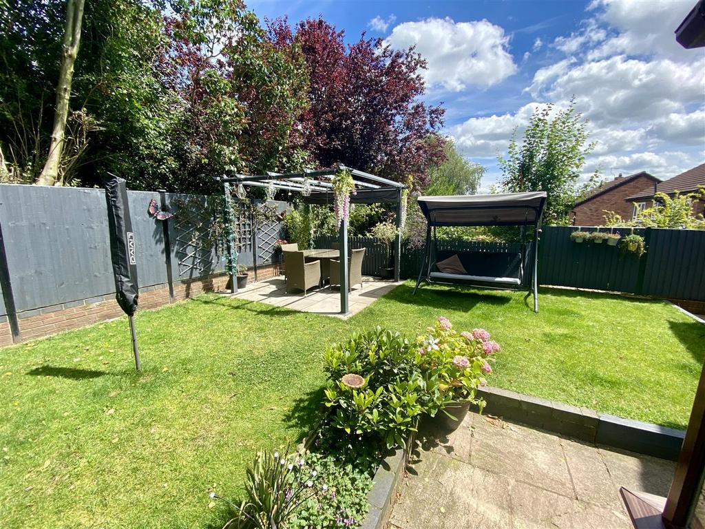 Garden1.JPG