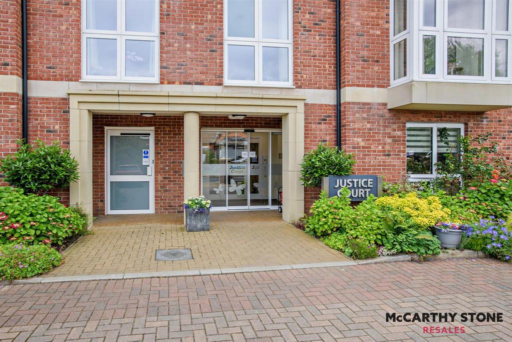 8609641-exterior06-800.JPG