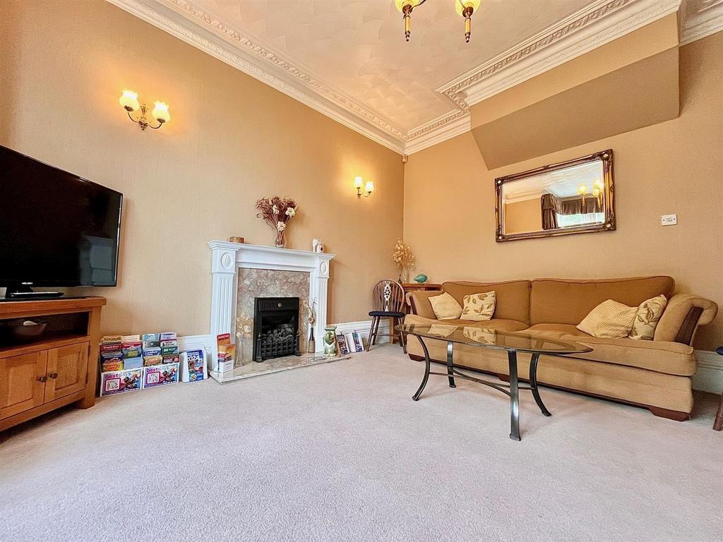 Guest Lounge