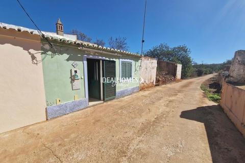 2 bedroom villa, Benafim, Loulé Algarve