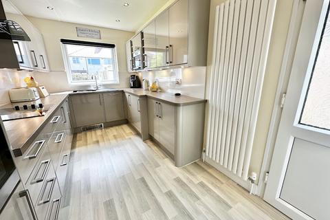 100 Cleveleys Avenue, Thornton-cleveleys, FY5 2DY