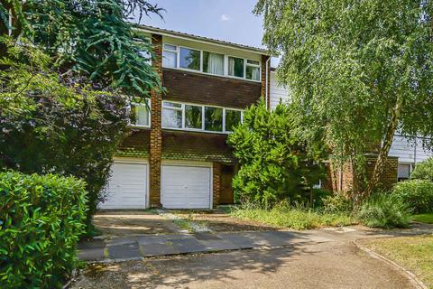 3 bedroom terraced house for sale, Breamwater Gardens, Richmond, TW10