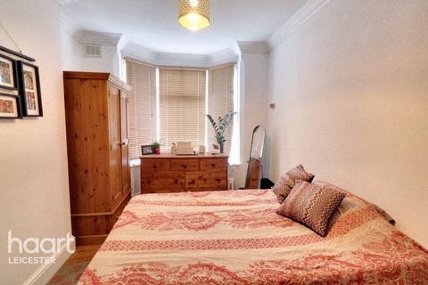 2 bedroom terraced house for sale, Harrow Road, Leicester