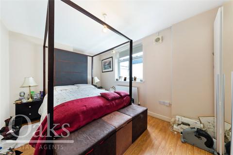 Flat 1, 16 Farnley Road, London, SE25 6PA