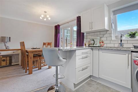 3 bedroom semi-detached house for sale, Shevington Grove, Marton