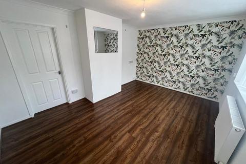 2 bedroom property to rent, Heol Cefni, Swansea SA6