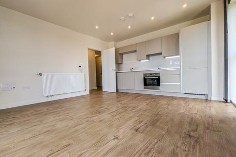 2 bedroom flat to rent, North End Road, Wembley, HA9