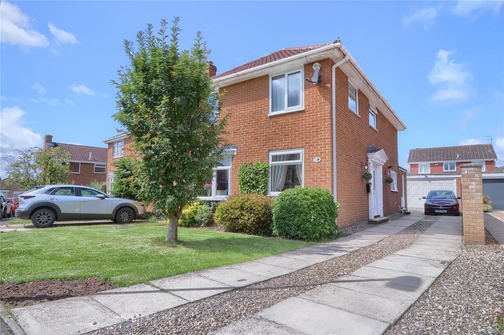 Wroxham Close, Elm Tree 4 bed detached house for sale £270,000
