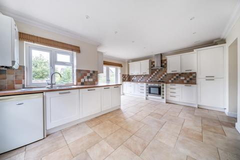 21 Trowes Lane, Swallowfield, Reading, RG7 1RJ