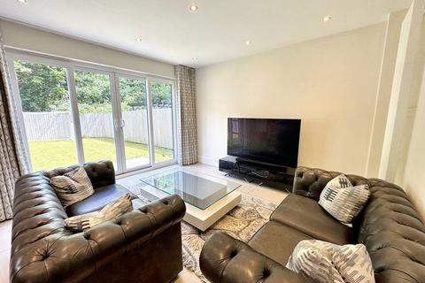 9 Pinfold Drive, Prestwich, Manchester, M25 3EQ