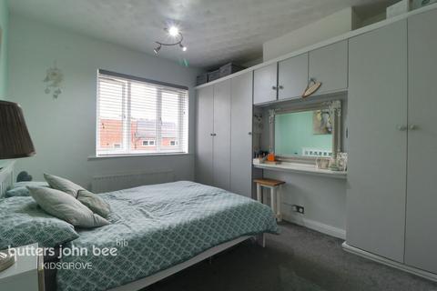 3 bedroom semi-detached house for sale, Turnhurst Road, Packmoor, ST7