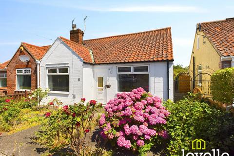 2 bedroom semi-detached bungalow for sale, New Village Road, East Riding of Yorkshire HU16