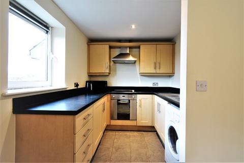 2 bedroom flat to rent, High Street, Hull, HU1