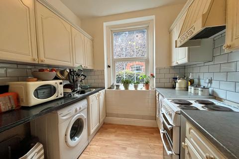 2 bedroom flat for sale, Selbourne Place, Minehead TA24