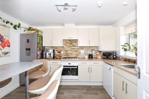 3 bedroom end of terrace house for sale, St. Lawrence Crescent, Coxheath, Maidstone, Kent