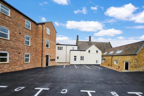 1 bedroom mews for sale, Causeway, Banbury OX16