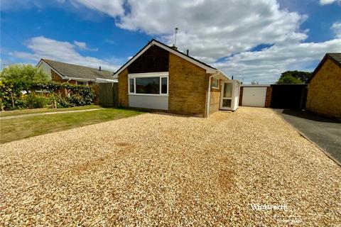 3 bedroom bungalow for sale, Falcon Drive, Mudeford, Christchurch, BH23