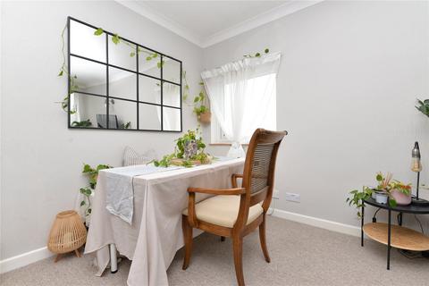 1 bedroom apartment for sale, High Marryat, Grove Road, Barton On Sea, New Milton, BH25