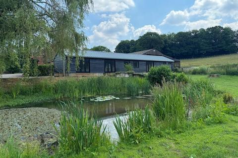 Office to rent, Unit 8 Longmoor Farm Buildings, Cranbury Park, Hocombe Road, Otterbourne, Winchester, SO21 2RH