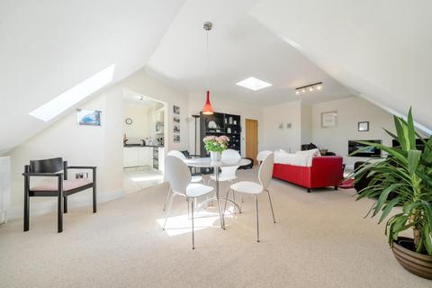 2 bedroom flat for sale, Newbury,  Berkshire,  RG14