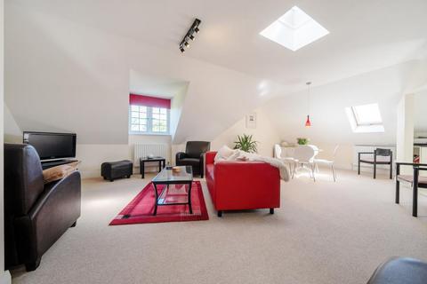 2 bedroom flat for sale, Newbury,  Berkshire,  RG14