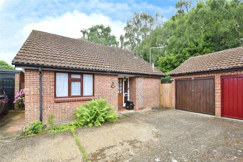 2 bedroom bungalow for sale, Wakefield Close, Colchester, Essex, CO1