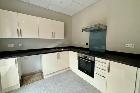 2 bedroom flat to rent, High Street, Downham Market PE38