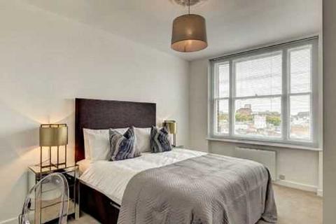 1 bedroom apartment to rent, London W1J