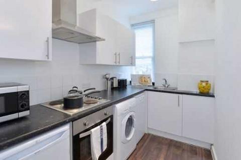 2 bedroom apartment to rent, London W1J