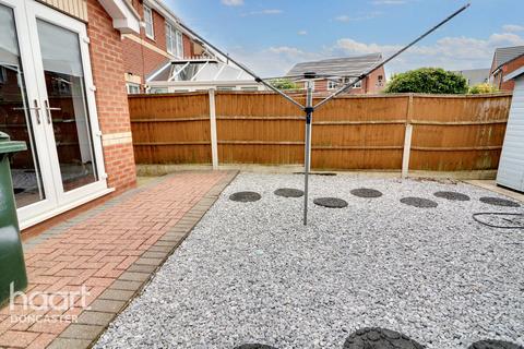 3 bedroom detached house for sale, Cathedral Court, Dunsville, Doncaster