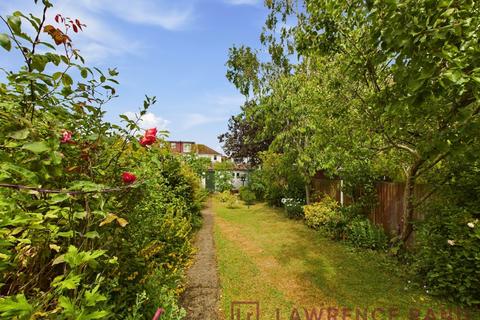 54 Diamond Road, Ruislip, HA4 0PG