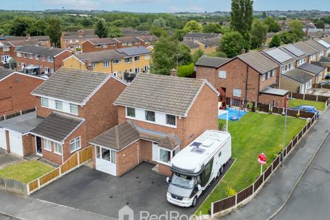 3 bedroom detached house for sale, Carr View, Pontefract WF9