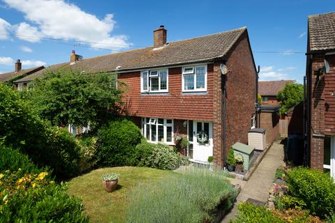 3 bedroom end of terrace house for sale, Ragstone Hollow, Aldington