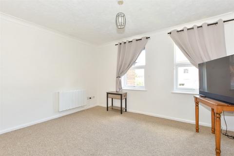 1 bedroom flat for sale, Queen Street, Arundel, West Sussex