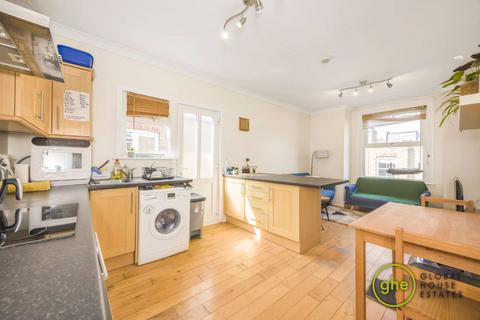 2 bedroom maisonette for sale, Venetian Road, Camberwell Green, London