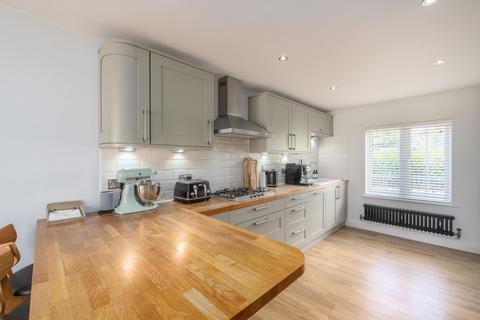 85 Cornelius Vale, Chelmsford, CM2 6GY