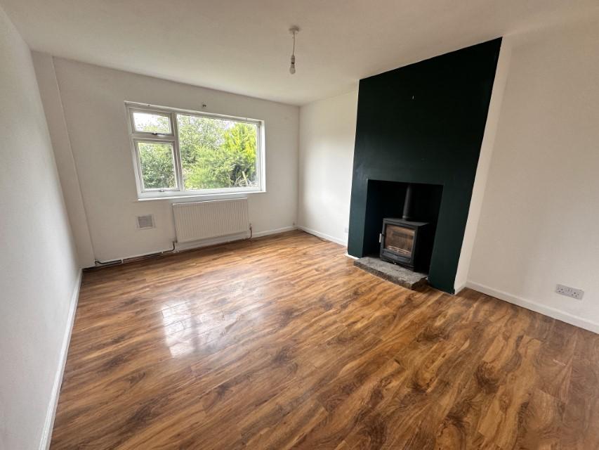 NE46 3 bed semidetached house to rent £850 pcm (£196 pw)