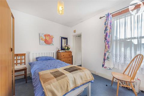 26 Castle Street, Swanscombe, DA10 0HN