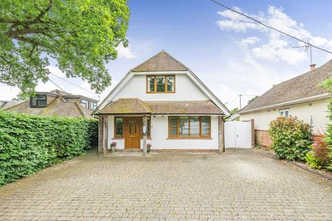 3 bedroom detached house for sale, Beechwood Crescent, Chandler's Ford, Hampshire, SO53