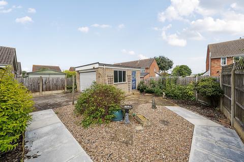 3 bedroom detached bungalow for sale, St. Georges Close, Cranwell Village, Sleaford, Lincolnshire, NG34