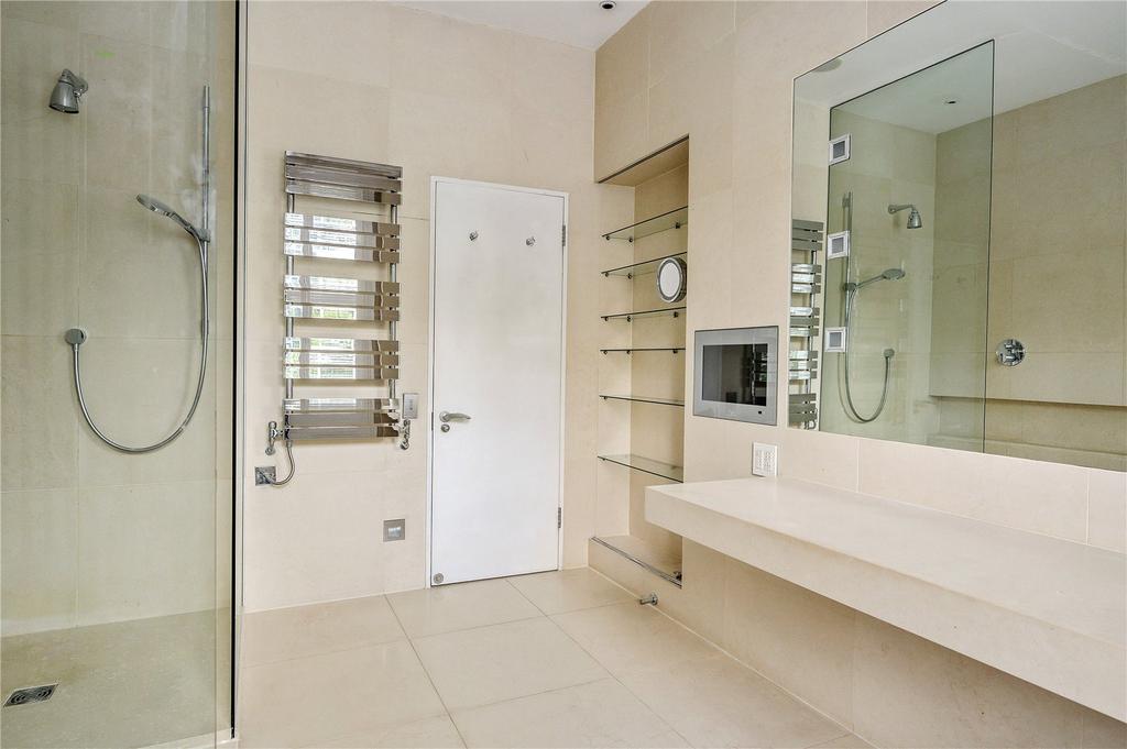 En Suite Shower Room