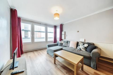 2 bedroom flat for sale, Sunbury-On-Thames,  Surrey,  TW16