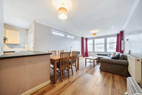 2 bedroom flat for sale, Sunbury-On-Thames,  Surrey,  TW16