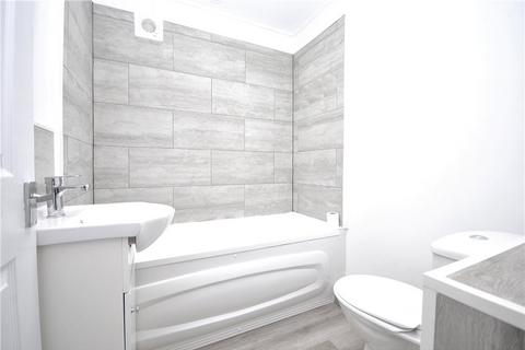 32 Kersey Gardens, London, SE9 4JY