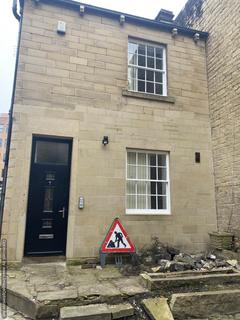 Studio to rent, Union Bank Yard, Huddersfield, West Yorkshire, HD1