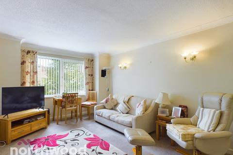 1 bedroom flat for sale, Park Road, Hesketh Park, Southport, PR9