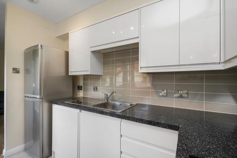 19 Eskview Grove, Dalkeith, EH22 1JW