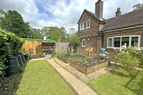 4 bedroom detached house for sale, East Grinstead, West Sussex