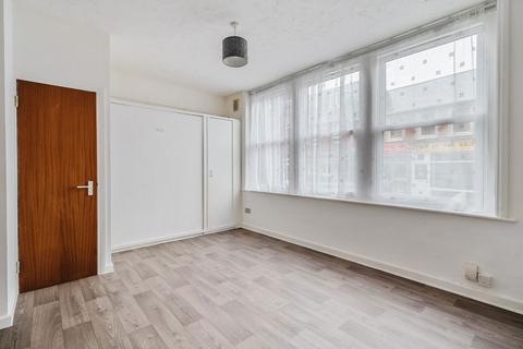 Flat 1, Prince Of Wales House Andover Road, Ludgershall, Andover, SP11 9LZ